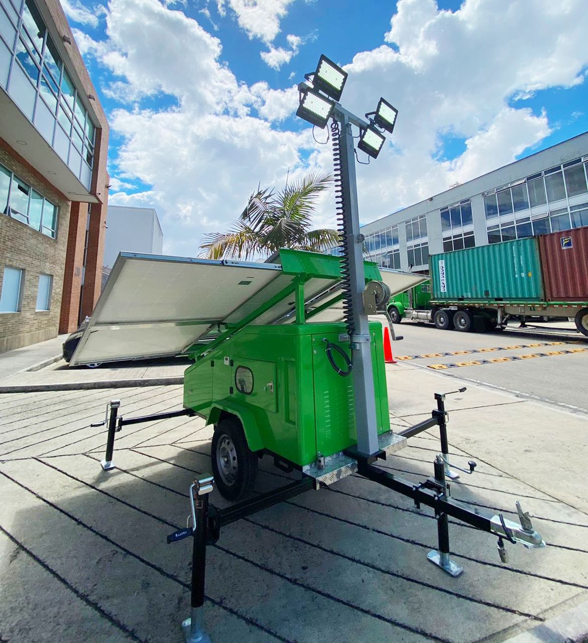 Torre de iluminación solar | Torres solares de iluminacion movil, Colombia
